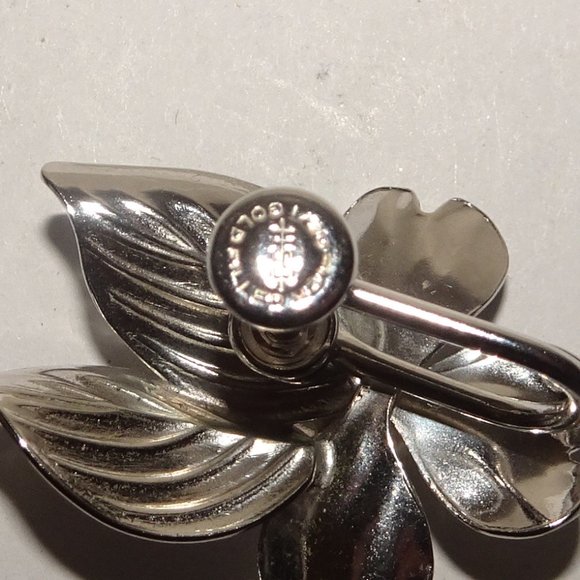 Vtg. HSB 1/20 12KT White G.F. Floral Earrings - Picture 7 of 7